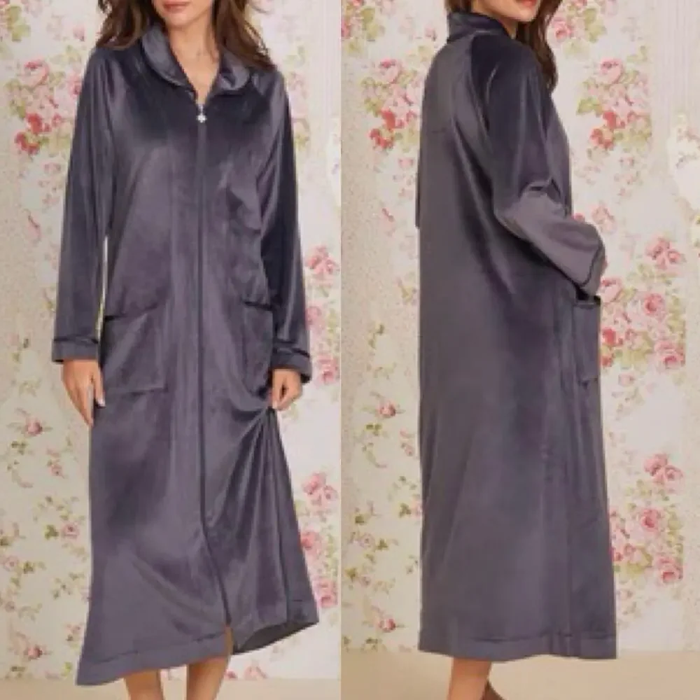 Eileen West Lux Velour Long Zip Robe Size S / M Charcoal Gray Velvet Pockets